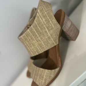 Toms Majorca Cutout Sandal size 9